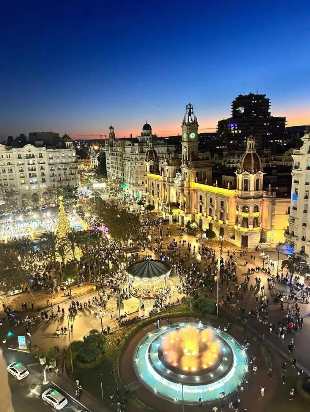 Apartamento Turistico Lux Center Valencia Kültér fotó